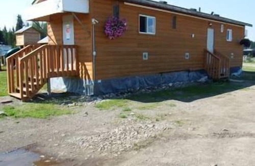 Clearwater County Cabina | Comfort camping at it's finest!