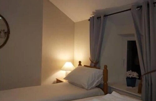 Talsarnau Cabaña | Pet Friendly cottage near Harlech & Portmeirion