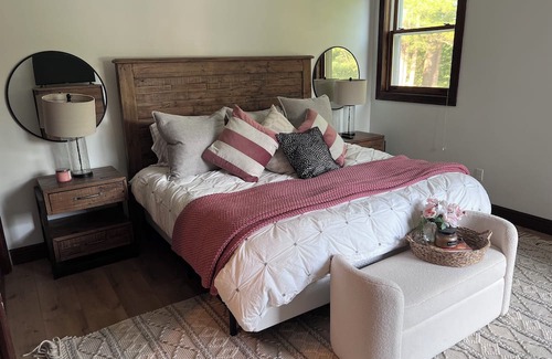 Coventry Casa | Quiet Lakefront Escape