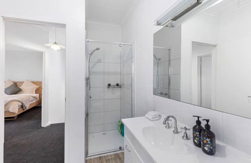 Geelong Casa | A Home away from home in Geelong