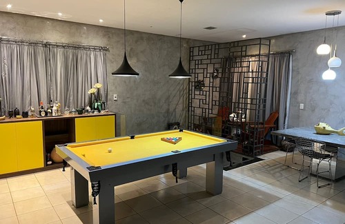 Rio Verde Apartamento | COZY ROOM (A nice place with a pool table and pottery classes)