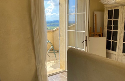 Seguret Casa | Maison D'hôtes en Provence Dans un Village Pittoresque