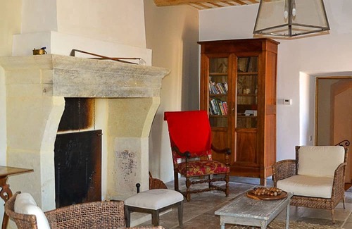 Seguret Casa | Maison D'hôtes en Provence Dans un Village Pittoresque