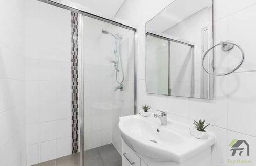 Lidcombe Apartamento | Entire Home in Lidcombe