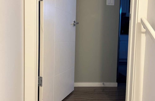 Lethbridge Casa | Cozy, safe, quiet suite less than 5 mins away from Uni. of Lethbridge