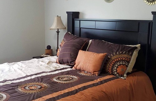 Park Forest Casa | Quite 3 bdrm 1bath Twn Hm South Suburbs of Chicago. No parties. ID Check