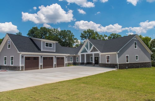 Lake Murray of Richland Casa | Dream Home on Lake Murray!