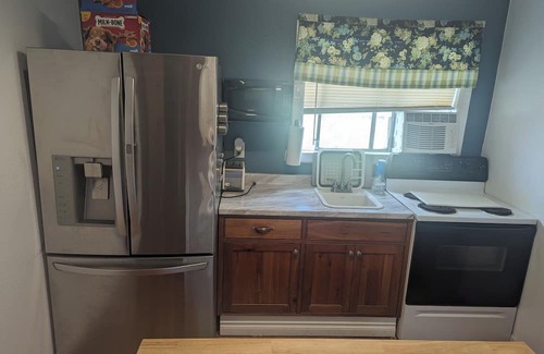 Crooked River Ranch Casa | Affordable pet friendly retreat 15 minutes from smith rock.