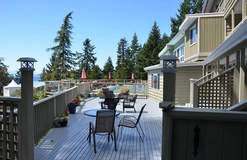 Halfmoon Bay Complejo | Tranquil Oceanview Lodge B
