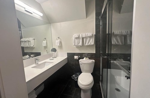 Halfmoon Bay Complejo | Tranquil Oceanview Lodge B