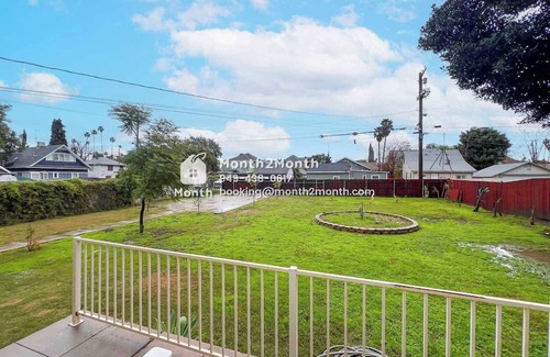 Downtown Riverside Casa | Citrus Haven Residences on Orange St #41988