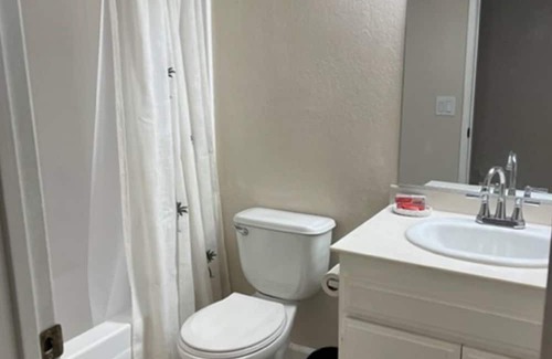 Camarillo Casa | Comfortable 2-bedroom house with dedicated office space in serene Camarillo