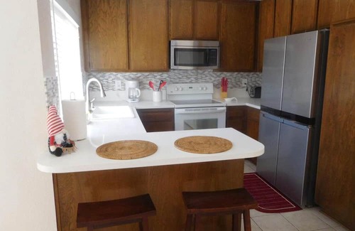Camarillo Casa | Comfortable 2-bedroom house with dedicated office space in serene Camarillo