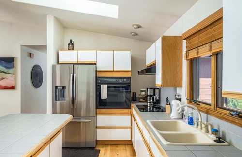 Evergreen Cabina | Mountain View Apartment Near Downtown & Trails