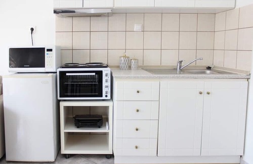 Kavala Apartamento | Side Beach Apartment — 5 min from the beach!