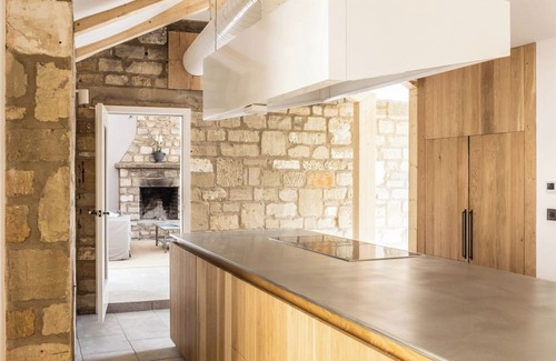 Painswick Casa | This house is a 5 bedroom(s), 5 bathrooms, located in Cotswolds, .