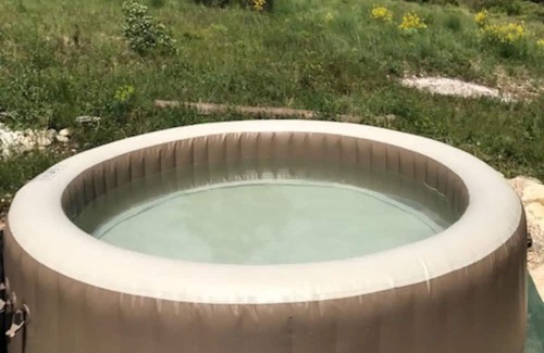 Siran Chalet De Esquí | Chalet in a peaceful setting with a pool