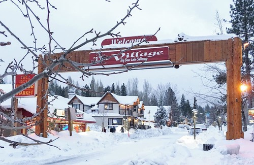 The Village Cabaña | Big Bear Cottage, walk to Village!