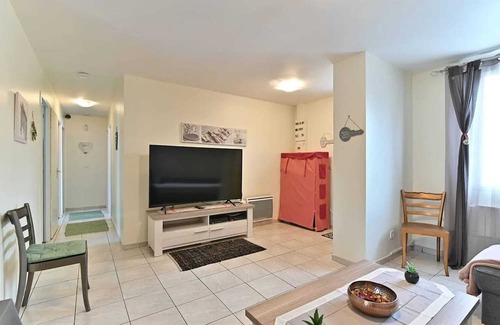 Meaux Casa | Homerez - Charming house with garden near Meaux