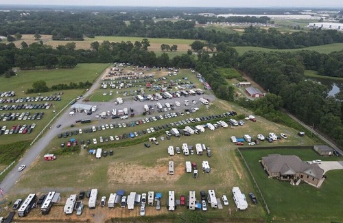 Cullman Alquiler De RV | RV Camping Rock The South Walk to Rock The South 1/2 Mile To Entrance.
