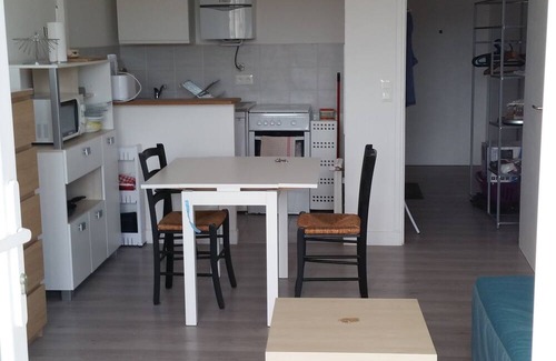 Le Ru Apartamento | Studio Avec Balcon Plein Centre Ville