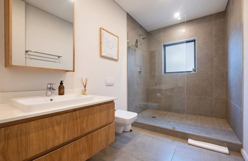 Salt Rock Apartamento | Tranquil 2-Bed Condo - Eco-Estate - Stunning Views