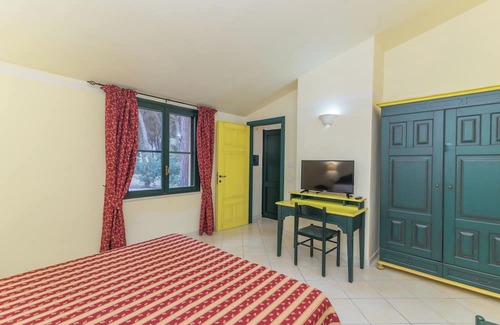 Arborea Villa | 7 Ala Birdi Cottage 150m From The Sea