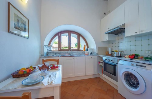 Colognola ai Colli Apartamento | Villa Faccioli Limone With Shared Pool