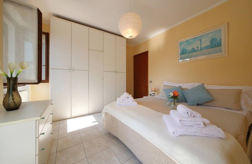 Baveno Villa | Petalo Bianco 100m from lake