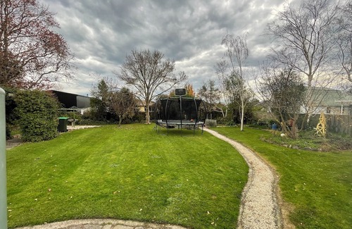 Yarragon Casa | Yarragon village countryside retreat, private & cosy