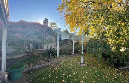 Yarragon Casa | Yarragon village countryside retreat, private & cosy