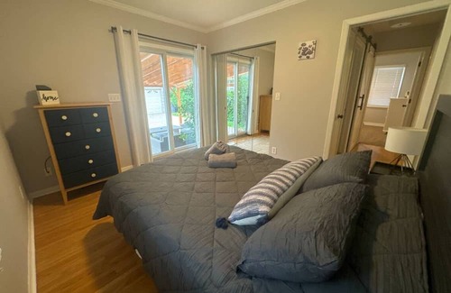 Fulton Casa | Charming 2-bed Suite with AC &WiFi ^^50th & France ONLY 1m to Lake Harriet!!