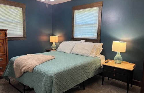 Maysville Otro | Relax after boating Lake Cumberland or enjoying Somernites Cruise In with the whole crew at our picturesque 100 acre Farm!