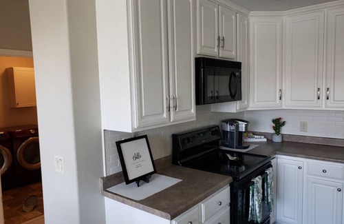 Mesquite Condominio | Beautiful Condo w/balcony and an additional game room, swimming pool and more!
