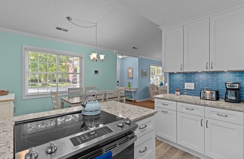 Wilmington Cabaña | Sunshine Cottage at Fawn Creek
