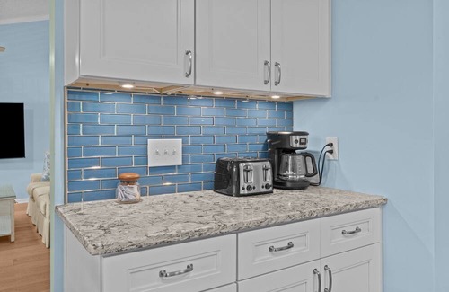 Wilmington Cabaña | Sunshine Cottage at Fawn Creek