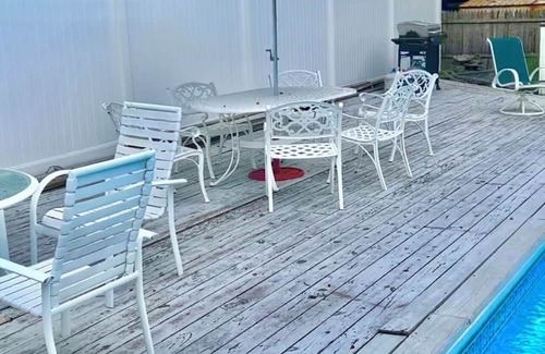 Long Island Casa | 1 cozy room in shared house in charming Selden with AC, WiFi