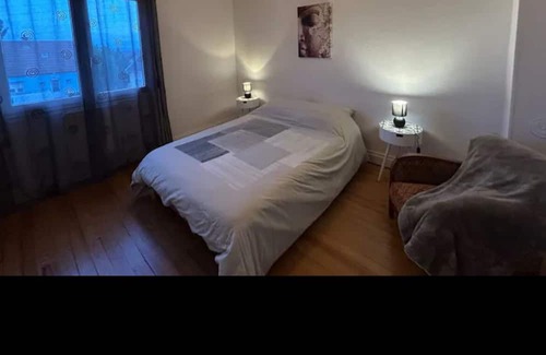 Le Creusot Casa | Maisonnette T3 duplex 4 pers + baby. Fully equipped, comfort assured.