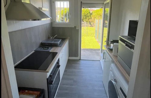 Le Creusot Casa | Maisonnette T3 duplex 4 pers + baby. Fully equipped, comfort assured.