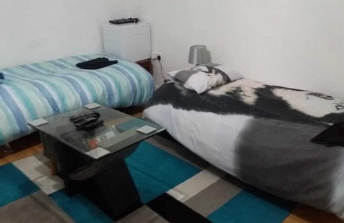Dover Casa | Double bedroom located in a quiet place walking distance to seaside and town