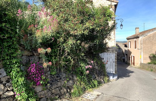 Duniere-sur-Eyrieux Casa | Vrbo Property