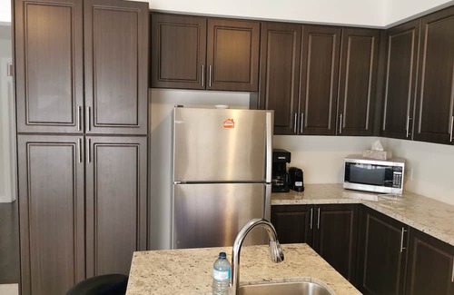 Bowmanville Casa | I'm Glad To Be Home Again Bowmanville - Ground Floor and Basement