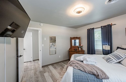 Stonehouse Casa | Quiet Comfort: Serene Toano Hideaway