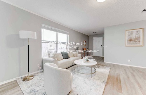 Hutto Casa | Canley Loop on Canley Lp #42147
