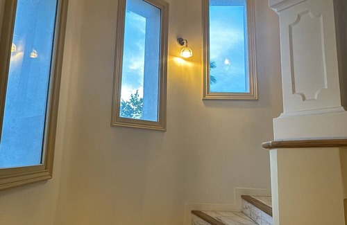 Borgo Apartamento | Appartement de Standing Dans Villa