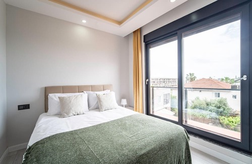 Aksu Apartamento | Modern Residence with Shared Pool in Antalya Aksu