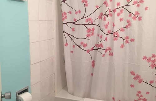 Calgary Casa | 15minutes to Stampede Park! Family-sized 2 Bedroom Suite