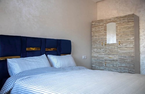 Haut Founty Apartamento | 3 Bedroom Luxury Vacation Apartment City Centre