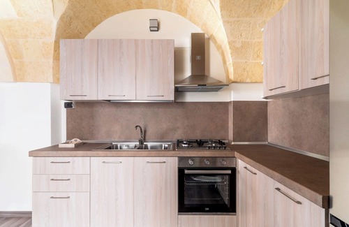 San Pancrazio Salentino Casa | Holiday Home 'Luxury Suite Salento' with Wi-Fi and Air Conditioning