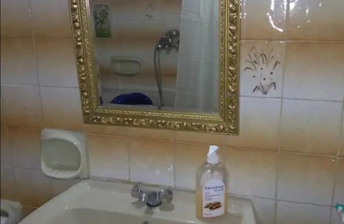 Kavallos Apartamento | Apartment 'Villa George' with Mountain View, Private Terrace and Private Garden